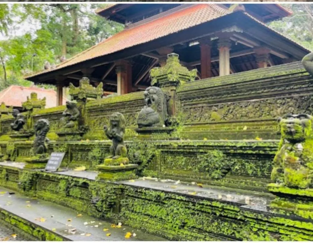 ****  Moon Gang Hotel Ubud Indonézia